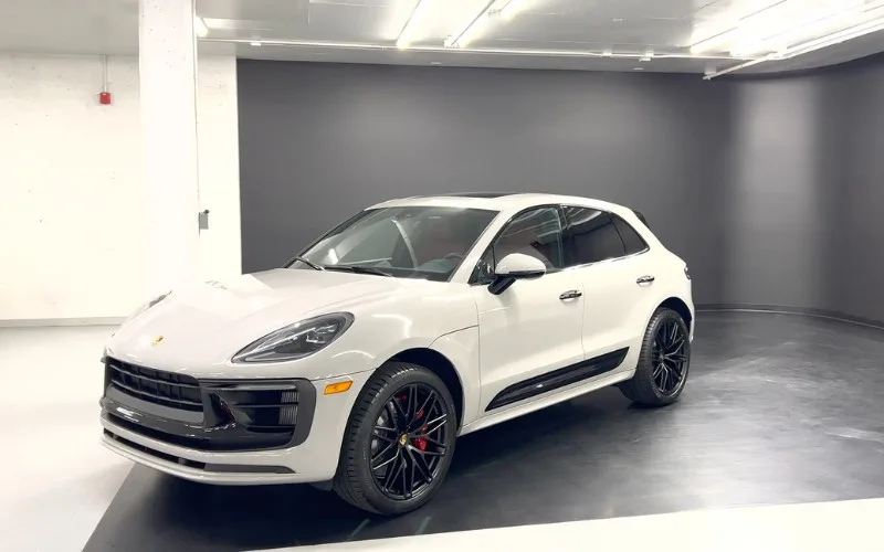 Porsche-Macan-2022-hire-Dubai-price.webp